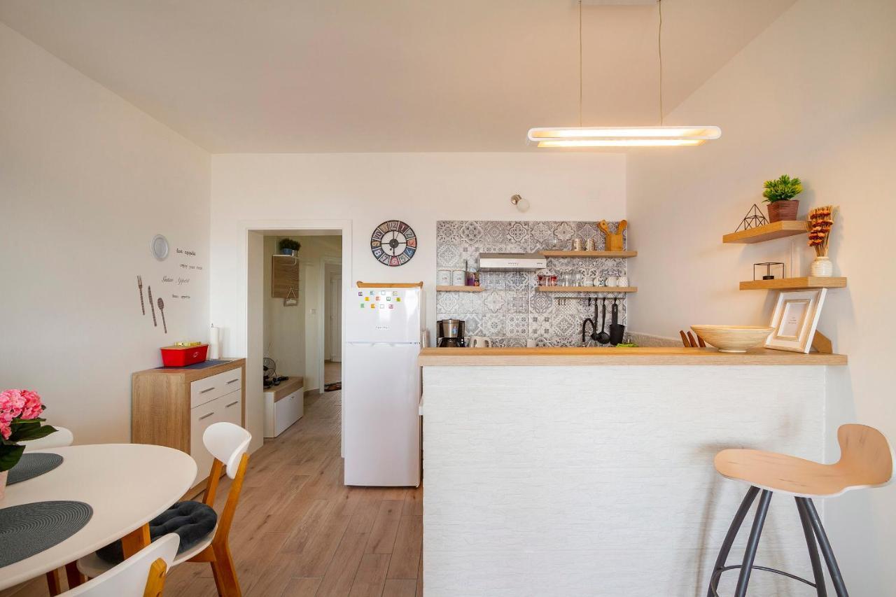 Apartmani Smokovo ヤドラニヴォ エクステリア 写真