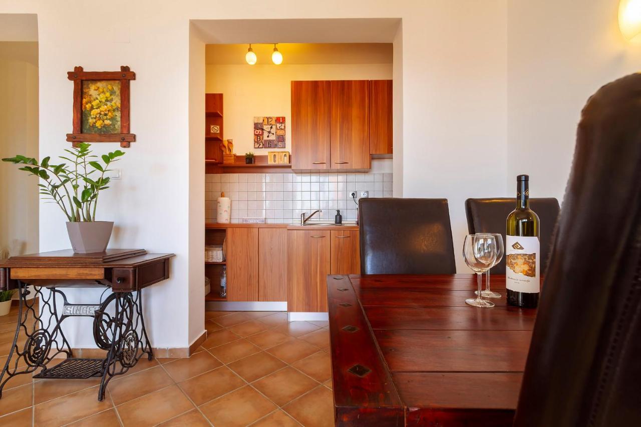 Apartmani Smokovo ヤドラニヴォ エクステリア 写真